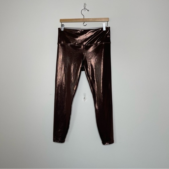 ATHLETA ELATION SHINE TIGHT LEGGING Color  Coffee House Size Large yoga running - Picture 5 of 9